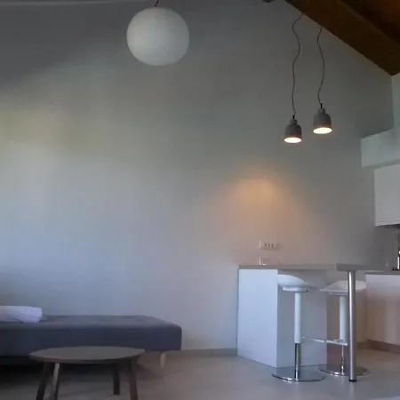 Caltabania Suites Áyios Nikítas Buitenkant foto