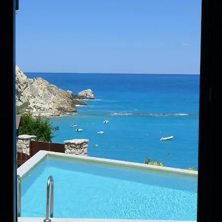 Caltabania Suites Áyios Nikítas Buitenkant foto